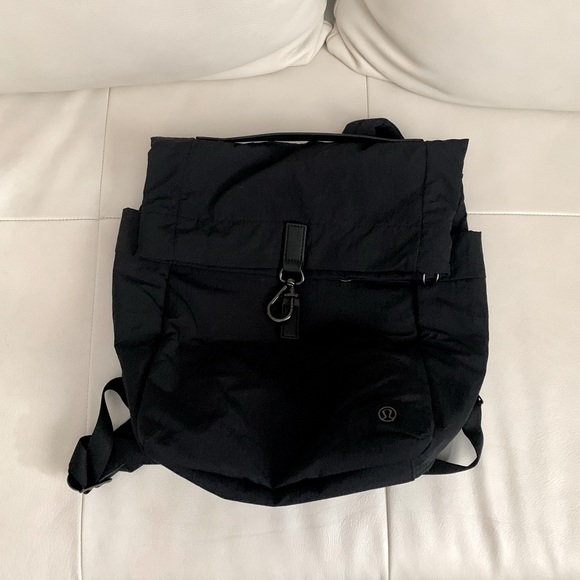 lululemon new parent backpack poshmark reviews